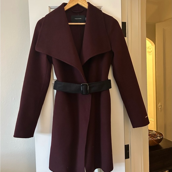 TAHARI Belted Burgundy Wrap Coat size XS - Picture 3 of 6